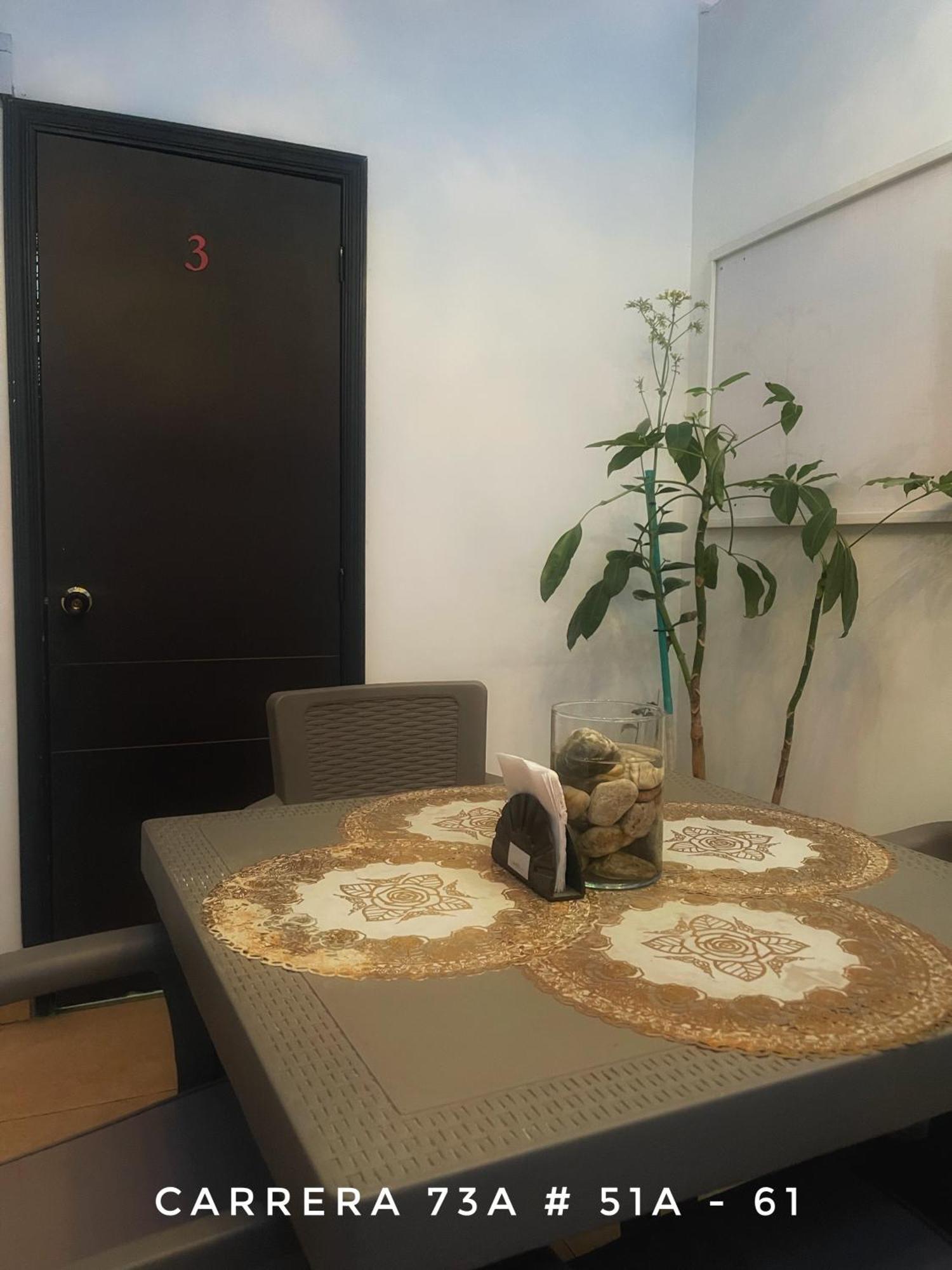 A 5 Minutos Del Aeropuerto El Dorado Homestay Bogota
