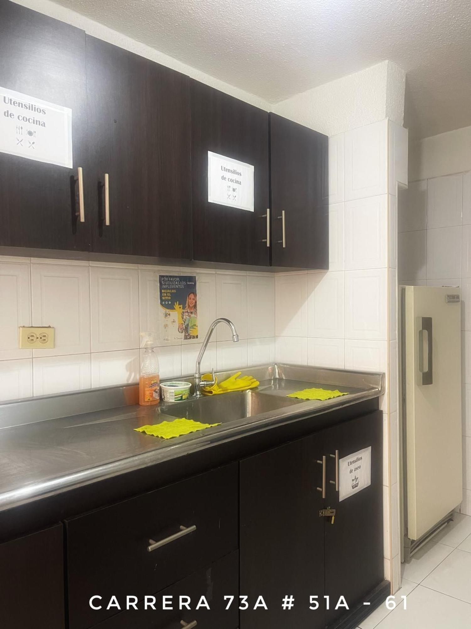 Homestay A 5 Minutos Del Aeropuerto El Dorado Bogota